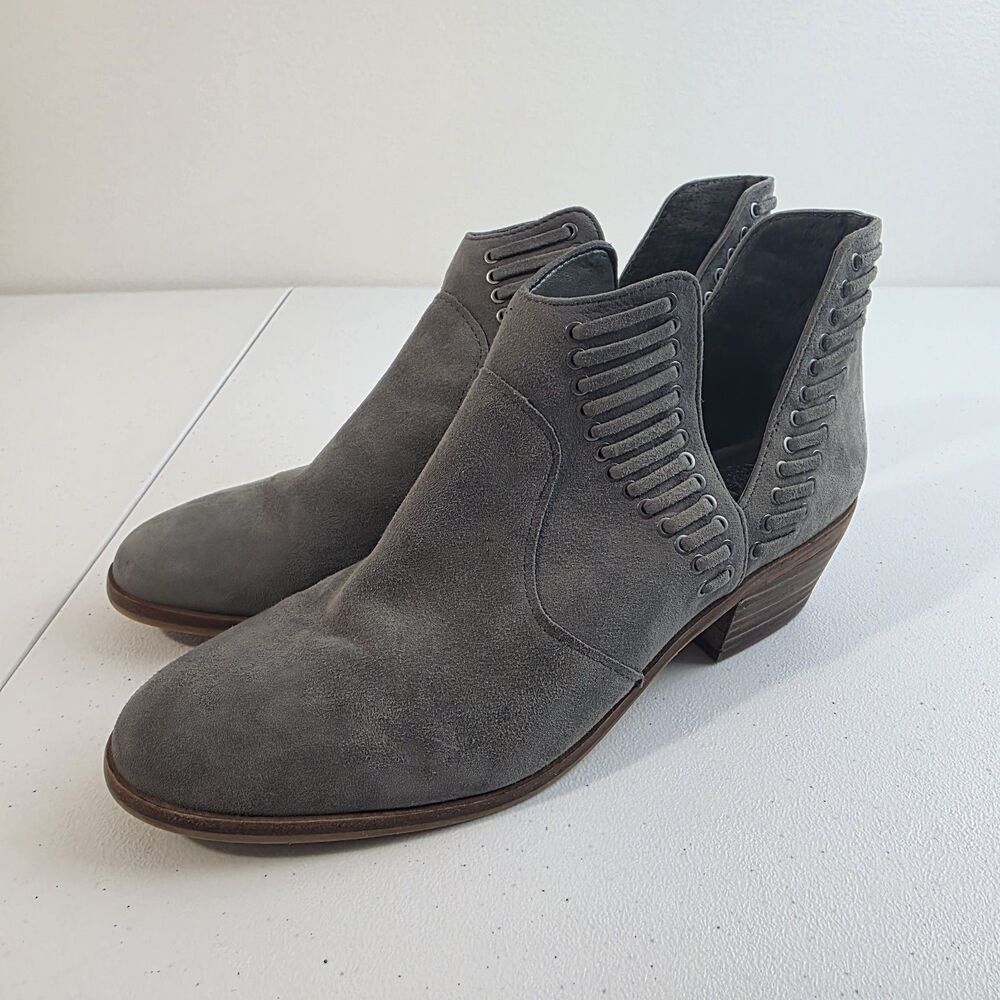 Vince Camuto Pevista Boho Suede Leather Ankle Boots Booties Women Size 8M Gray
